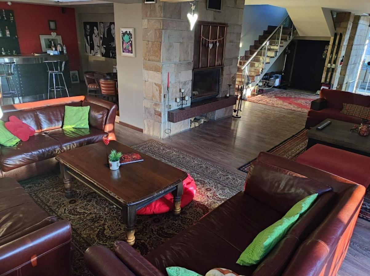 Hotel Famil - Adults Only Банско Экстерьер фото